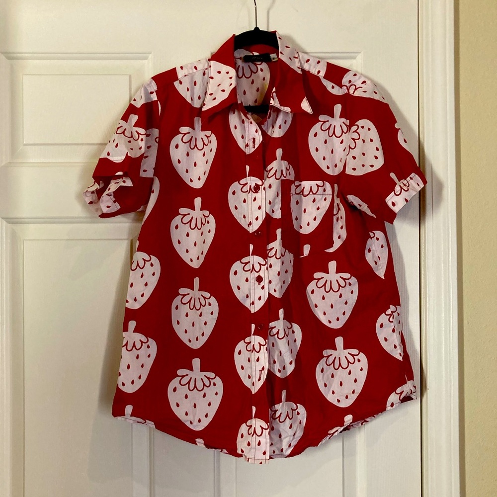 Big Bud Press Strawberry Button-Up